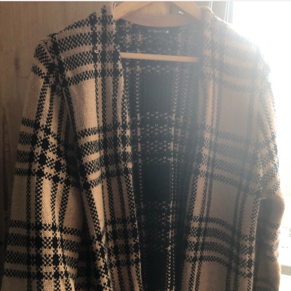 Soft Plaid Cardigan